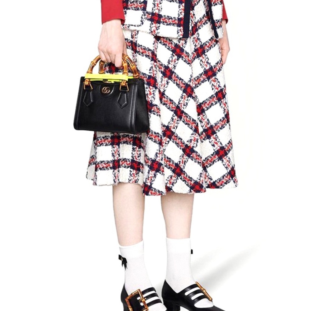 ❣️SOLD❣️Brand New gucci Mini Diana tote